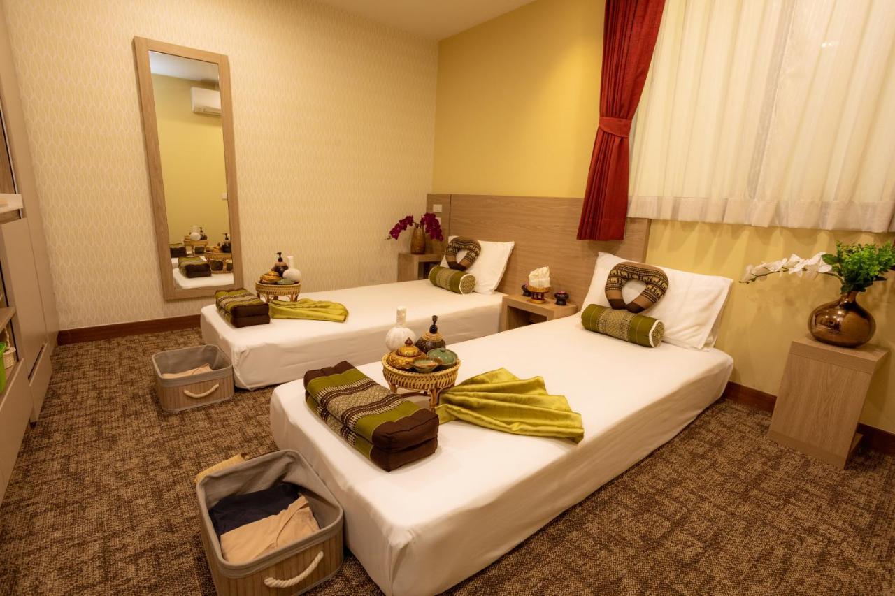 Hotel Kuretakeso Thailand Sriracha - Sha Extra Plus Si Racha Exterior photo